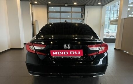 Honda Accord IX рестайлинг, 2018 год, 2 097 000 рублей, 4 фотография