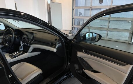 Honda Accord IX рестайлинг, 2018 год, 2 097 000 рублей, 25 фотография