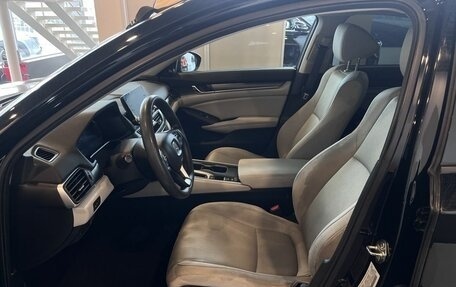 Honda Accord IX рестайлинг, 2018 год, 2 097 000 рублей, 15 фотография