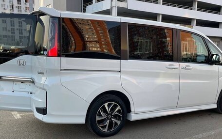 Honda Stepwgn IV, 2020 год, 2 600 000 рублей, 9 фотография