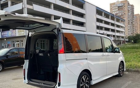 Honda Stepwgn IV, 2020 год, 2 600 000 рублей, 7 фотография