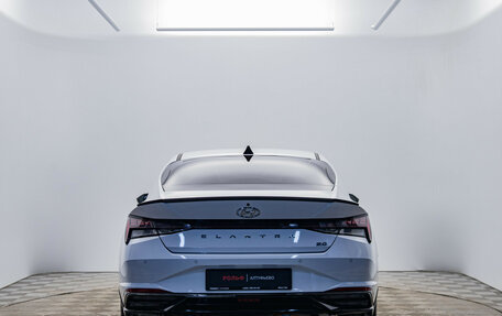 Hyundai Elantra, 2021 год, 2 070 000 рублей, 4 фотография