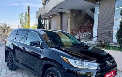 Toyota Highlander III, 2016 год, 3 500 000 рублей, 1 фотография