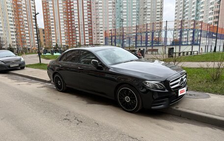 Mercedes-Benz E-Класс, 2019 год, 3 500 000 рублей, 9 фотография