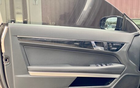 Mercedes-Benz E-Класс, 2009 год, 1 111 111 рублей, 26 фотография