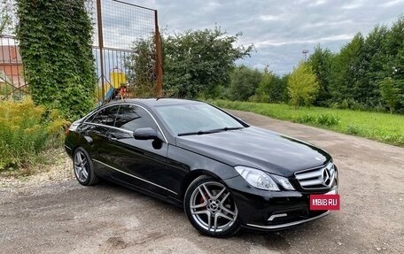 Mercedes-Benz E-Класс, 2009 год, 1 111 111 рублей, 9 фотография