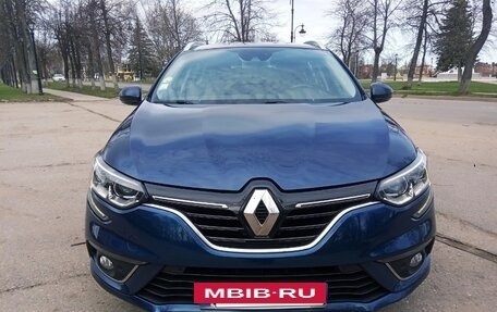 Renault Megane IV, 2020 год, 1 590 000 рублей, 2 фотография