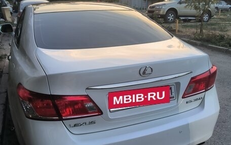 Lexus ES VII, 2011 год, 1 550 000 рублей, 2 фотография