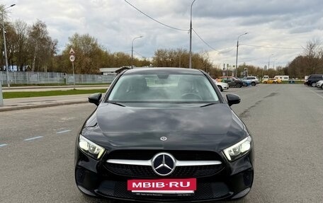 Mercedes-Benz A-Класс, 2020 год, 2 490 000 рублей, 3 фотография