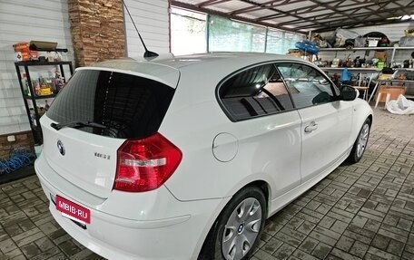 BMW 1 серия, 2011 год, 999 000 рублей, 5 фотография