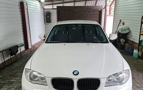 BMW 1 серия, 2011 год, 999 000 рублей, 2 фотография