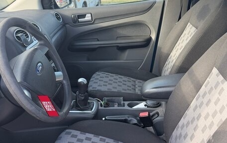 Ford Focus II рестайлинг, 2006 год, 430 000 рублей, 13 фотография