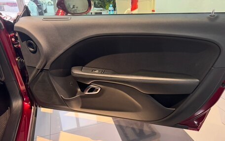 Dodge Challenger III рестайлинг 2, 2019 год, 4 600 000 рублей, 16 фотография