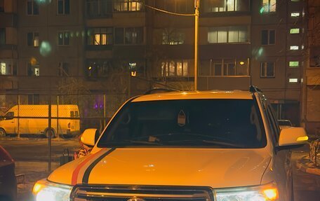 Toyota Land Cruiser 200, 2012 год, 4 150 000 рублей, 2 фотография