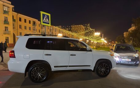 Toyota Land Cruiser 200, 2012 год, 4 150 000 рублей, 7 фотография