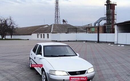 Opel Vectra B рестайлинг, 1997 год, 300 000 рублей, 5 фотография