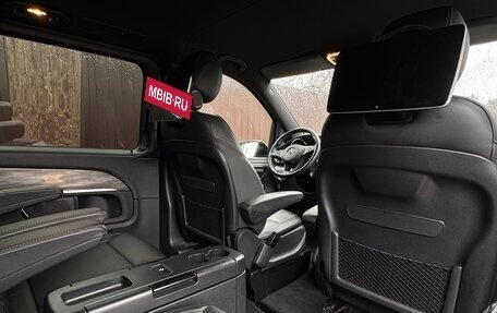 Mercedes-Benz V-Класс, 2021 год, 8 000 000 рублей, 21 фотография