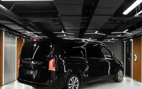 Mercedes-Benz V-Класс, 2019 год, 5 500 000 рублей, 4 фотография