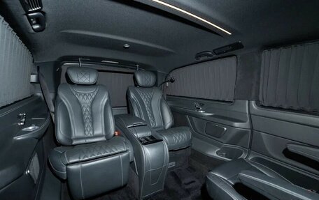 Mercedes-Benz V-Класс, 2019 год, 5 500 000 рублей, 15 фотография