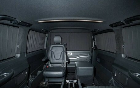 Mercedes-Benz V-Класс, 2019 год, 5 500 000 рублей, 17 фотография