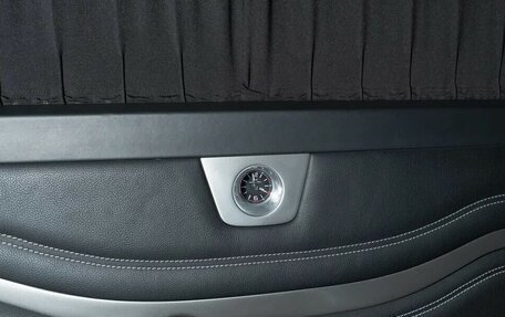 Mercedes-Benz V-Класс, 2019 год, 5 500 000 рублей, 22 фотография