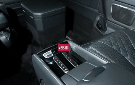 Mercedes-Benz V-Класс, 2019 год, 5 500 000 рублей, 23 фотография