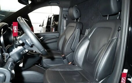 Mercedes-Benz V-Класс, 2019 год, 5 500 000 рублей, 9 фотография