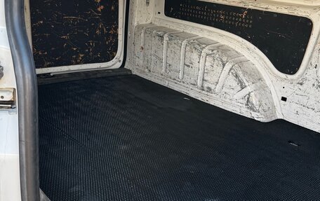 Volkswagen Caddy III рестайлинг, 2011 год, 1 370 000 рублей, 7 фотография