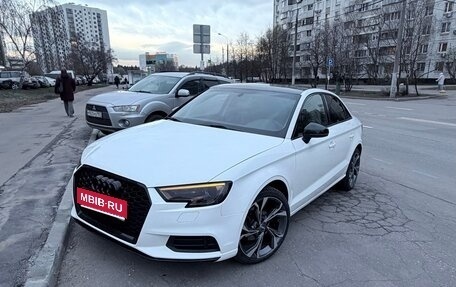 Audi A3, 2018 год, 1 600 000 рублей, 1 фотография