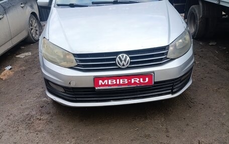 Volkswagen Polo VI (EU Market), 2015 год, 490 000 рублей, 1 фотография