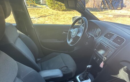 Volkswagen Polo VI (EU Market), 2012 год, 400 000 рублей, 4 фотография