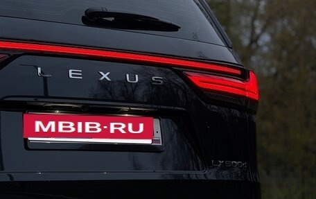 Lexus LX, 2024 год, 13 390 000 рублей, 3 фотография