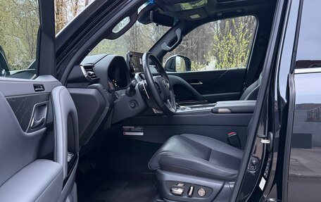 Lexus LX, 2024 год, 13 390 000 рублей, 15 фотография