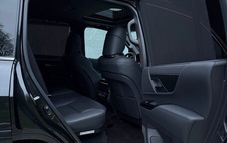 Lexus LX, 2024 год, 13 390 000 рублей, 27 фотография