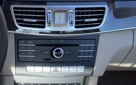 Mercedes-Benz E-Класс, 2015 год, 2 450 000 рублей, 14 фотография