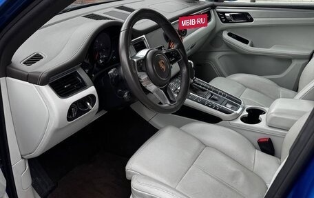 Porsche Macan I рестайлинг, 2017 год, 3 990 000 рублей, 5 фотография