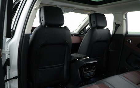 Land Rover Range Rover Evoque II, 2024 год, 5 376 444 рублей, 11 фотография