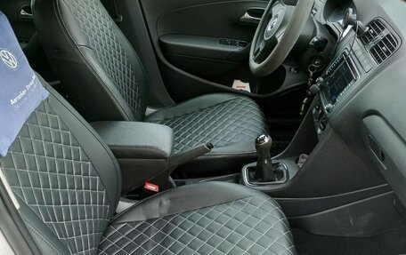 Volkswagen Polo VI (EU Market), 2012 год, 650 000 рублей, 10 фотография