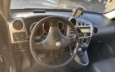 Toyota Matrix, 2002 год, 380 000 рублей, 11 фотография