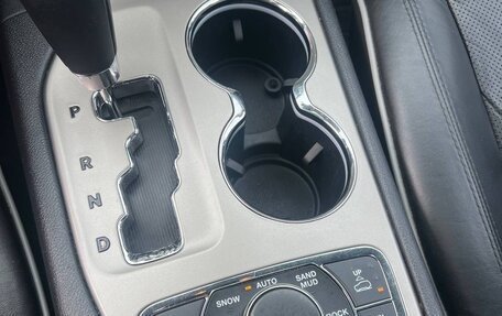 Jeep Grand Cherokee, 2012 год, 2 070 000 рублей, 16 фотография