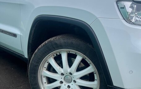 Jeep Grand Cherokee, 2012 год, 2 070 000 рублей, 19 фотография