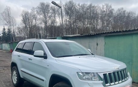 Jeep Grand Cherokee, 2012 год, 2 070 000 рублей, 3 фотография