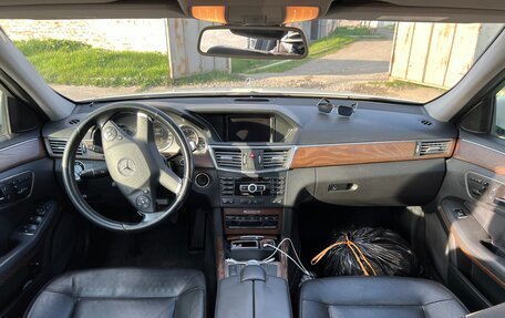 Mercedes-Benz E-Класс, 2011 год, 1 499 900 рублей, 13 фотография