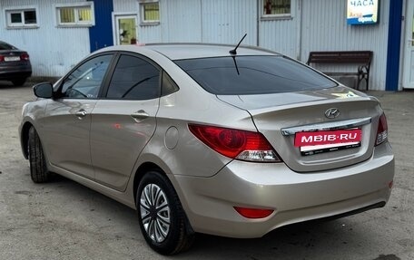 Hyundai Solaris II рестайлинг, 2013 год, 795 000 рублей, 4 фотография