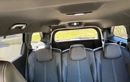 Peugeot 5008 II, 2018 год, 2 090 000 рублей, 19 фотография