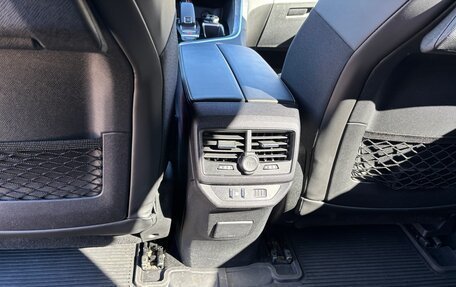 Peugeot 5008 II, 2018 год, 2 090 000 рублей, 21 фотография