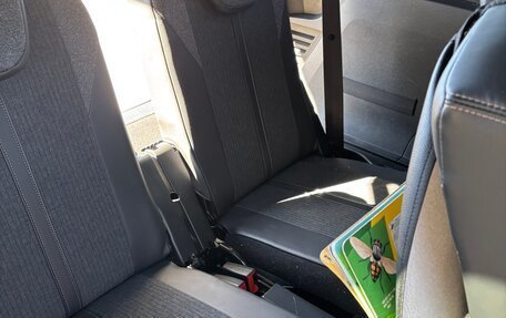 Peugeot 5008 II, 2018 год, 2 090 000 рублей, 24 фотография