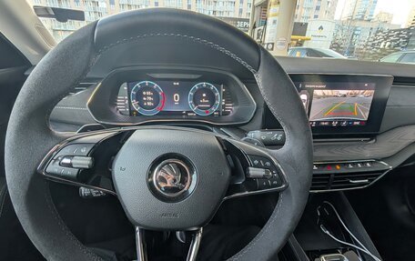 Skoda Octavia IV, 2020 год, 2 200 000 рублей, 16 фотография