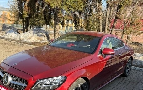 Mercedes-Benz C-Класс, 2018 год, 3 100 000 рублей, 2 фотография