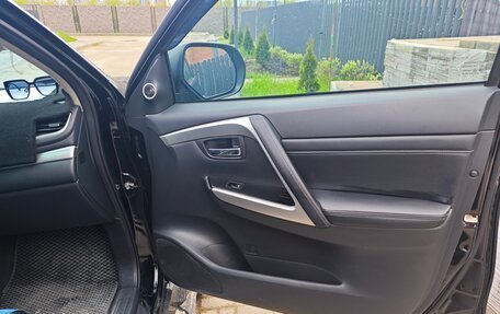 Mitsubishi Montero Sport, 2023 год, 4 400 000 рублей, 7 фотография